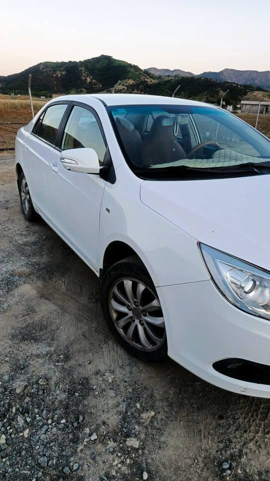 ﷽
بی وایدی BYD F5 : مۆدێل 2014 بۆ فرۆشتن

بەصمەیە گێڕعادی ناو فۆڕمیکایە ، حاسەیە  ، ویلکەپە  ،

 جام کارەبایە ، چوارجام بەکۆنتڕۆڵ بەرزونزم

 ئەکات.ئاوێنە کارەباییە ، قوفڵ مەرکەزیە ، ئاوێنە

 ئیشارەت کۆنتڕۆڵە ، ABS و USB و CD . AUX .

 سوکان ڤۆلیۆمە ، کوشن جڵد ، بلووتوسە ، تەبرید

 ساردوو گەرم بەشەرت سەیارەیەکی کپوو بە

 هەڵمەتە پێش وو دوای کامێرایە بیلاد .

سەنەوی تازەیە بەناو خۆمانەوەیە تا2029 ،

 سەیارەکە بێ مەسرەفە گێڕ و مەکینە و تەبرید و

 بەناوکردن و غرامە هەمووی بە شەرت 

سـعـر : 70 وەرەقە و معامەلە 📩

ژمارەی خاوەنی سەیارە..*********** السليمانية, العراق
