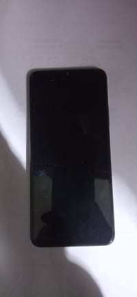 تليفون للبيع اذكره128 المعالج 4.00 بطاريه 89 مستخدم ثلاث اشهر سعره 75