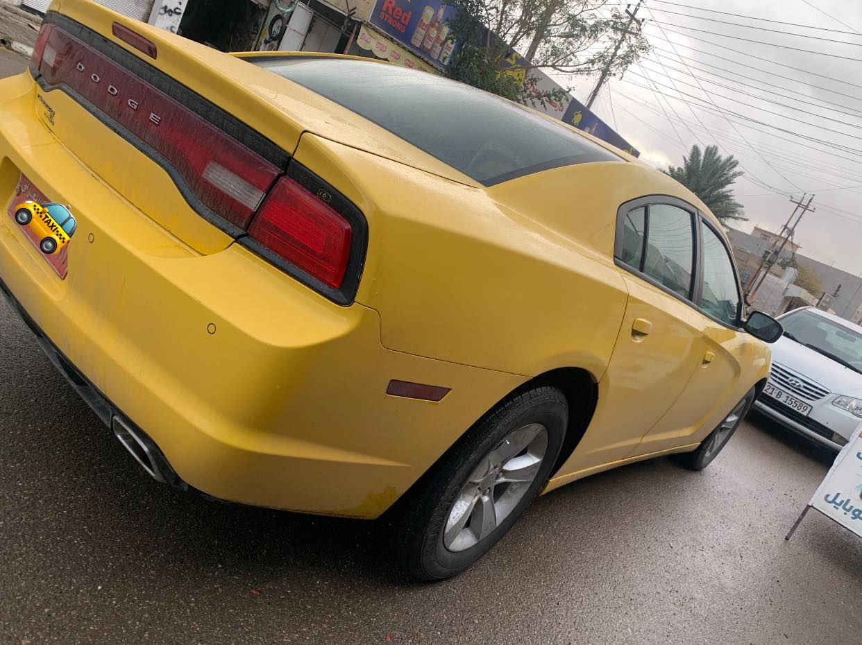 جارجر2011
رقم احمر مامروج معامله 
سياره معمره جديد
صدر امامي خلفي
غرفه جديده
عوزه اكسل
سعره90 بي مجال بدون مراوس فقظ بيع
مكاني كركوك للاستفسار اتصل عل رقم 
***********
