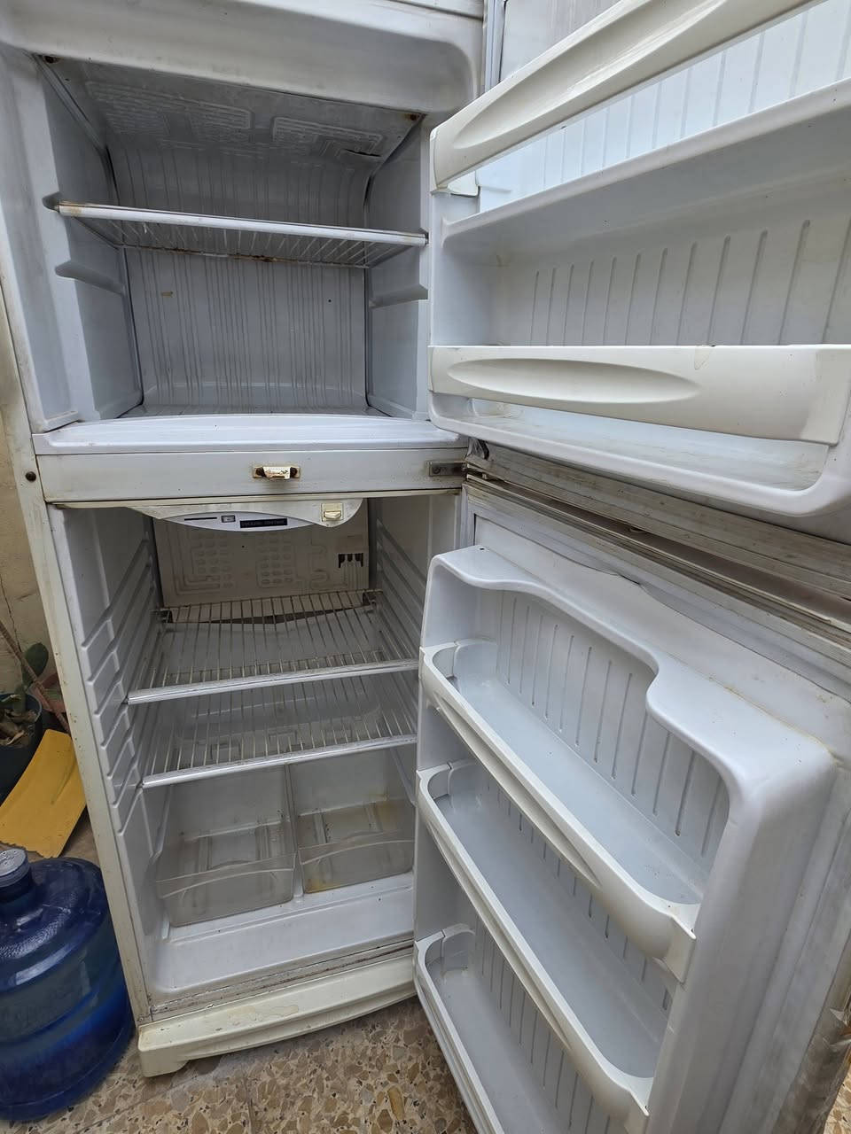 للبيع


**إذا كنت صاحب هذا الإعلان وتريد حذفه لأي سبب، رجاءا أرسل رسالة إلى الدعم الفني**