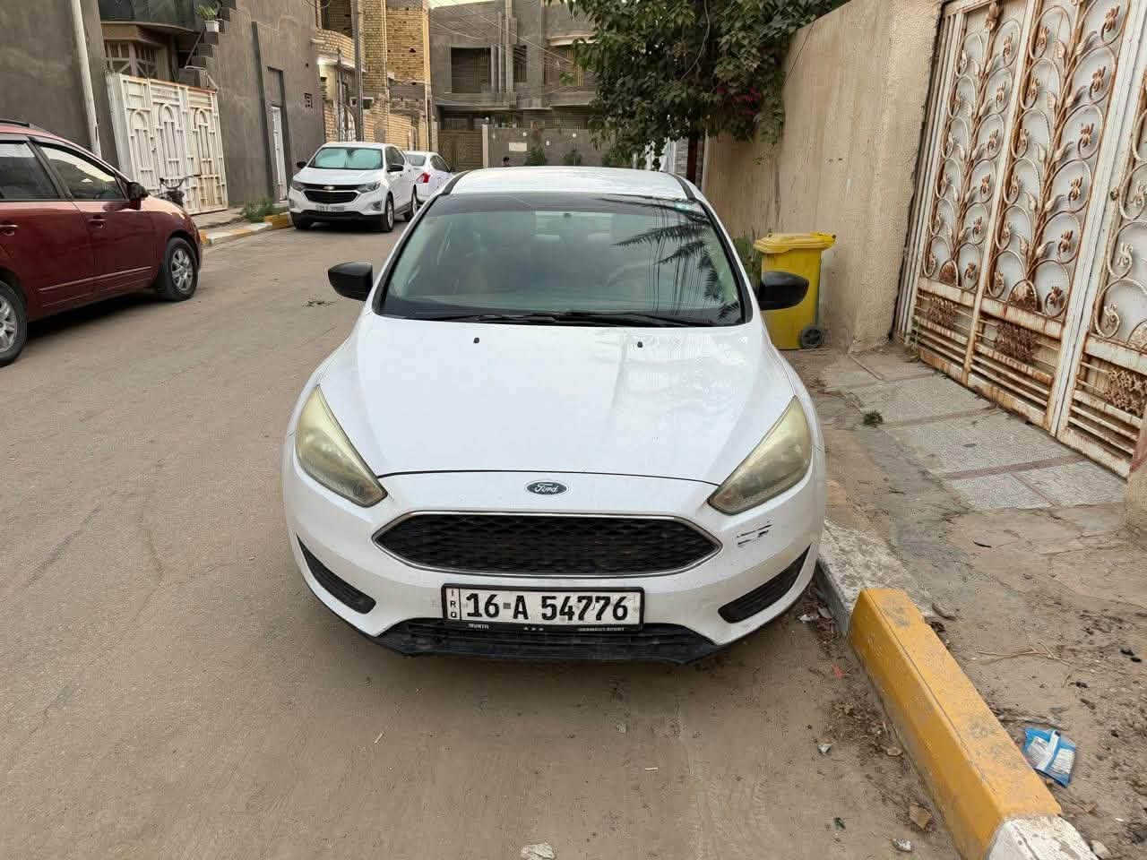 سياره فورد فوكس موديل ٢٠١٧ رقم القادسيه باسمي تحويل ثاني يوم بيه قبق جنطه كير مكينه تبريد حداديه كل شغال مكان السياره الشطره 
السعر ٩٥ وبيه مجال الشراي يشلع العين
***********
