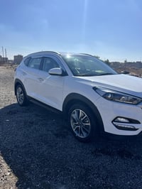 توسان موديل ٢٠١٨ مكفوله كفاله عامه خليجي السعر شدتين وبيه مجال  ٠٧٧٤٤٩...