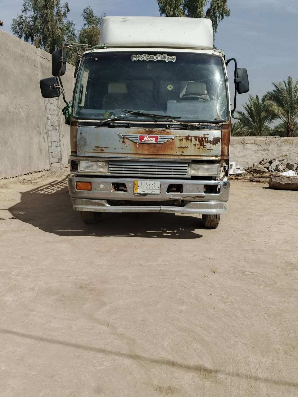 سلام عليكم هينو للبيع موديل 94 مكينه 70 عادي رقم ميسان طول سته وربع تخم تأير. ***********
