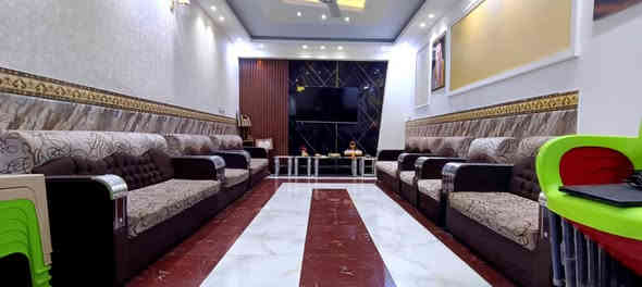 للبيع تخم ١٥ مقعد تخم ونص وطبلات زجاجي السعر ٧٥٠
*********** رقم الهاتف للاستفسار 
العنوان الخالديه
