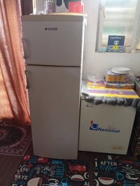 ثلاجه ومجمده شرط التجميد ثنينهن ب٢٢٥ قفل 07815667735