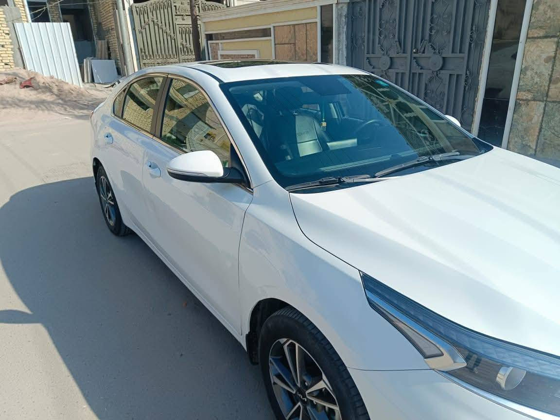 24 فول ماشيه 48
محرك 2000
رقم بغداد حره بأسمي
بيه بارد فقط بادر فقط بجهة اليمنى 177 مكانه ناصرية ***********
