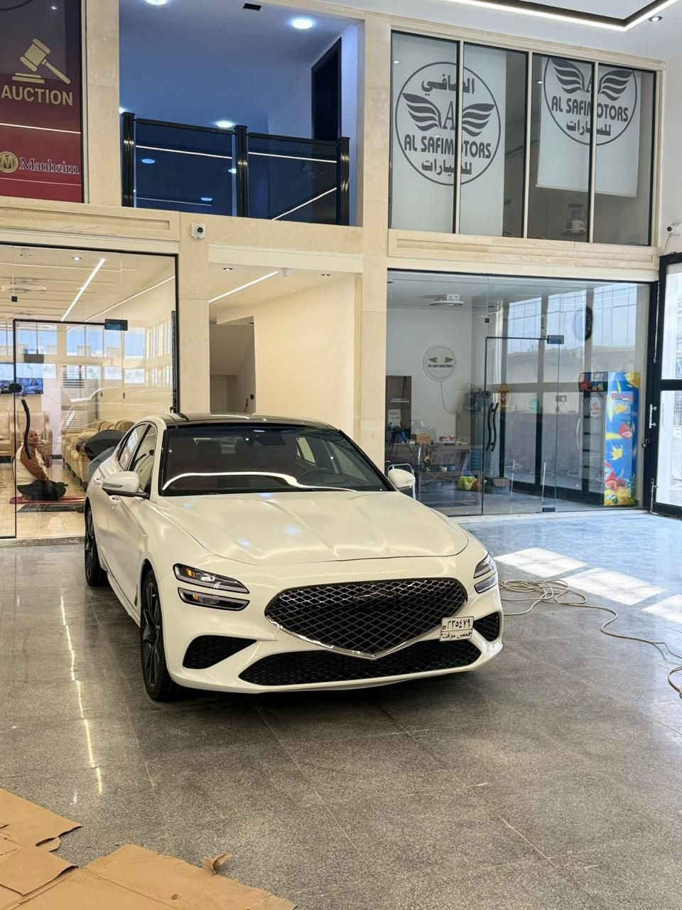 السلام عليكم جنسس وارد امريكي برستيج 6سلندر توربو لون بلاد ابيض مات السياره بيها جاملغ اوباب مديل 2023 حره تترقم جميع المحافضات سياره فول واحد على واحد معروفه موصفات البرستيج مكان السياره البصره السعر 210 وبيها مجال بصيط ***********
