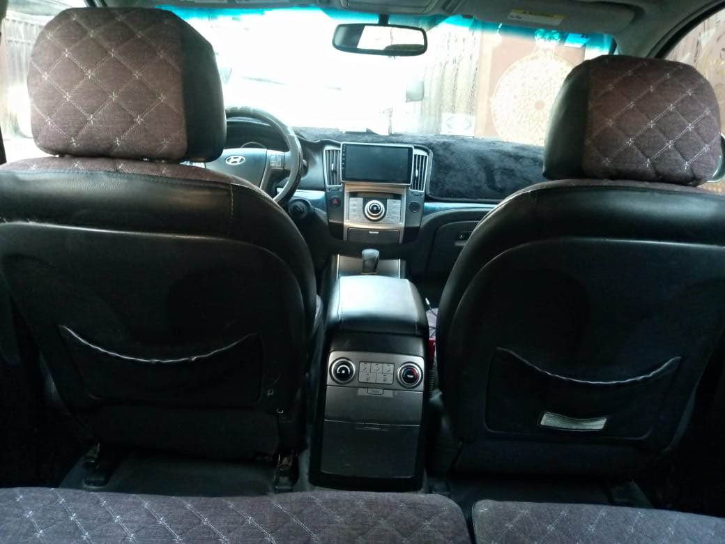 السلام عليكم من رخصة الادمن

فيرا كروز 2012 فول مواصفات 1/1 
كير ومحرك مكفولات وجدد
صندوك كهرباء 
كشنات كهرباء 
تدفئة وتبريد بالكشنات 
شاشة راديو لمس بالكامل
تحكمات ستيرن
رقم بغداد
السيارة جديدة من كلشي وع اخر حباية

ملاحظة: السيارة مصبوغة حزام للجمالية فقط.
السعر: 145 وبيها مجال بسيط للشراي 
للاستفسار اكثر : *********** بغداد, العراق
