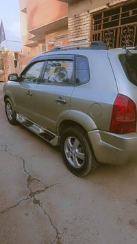 توسان • ٢٠٠٦ • سيطرة الشعب