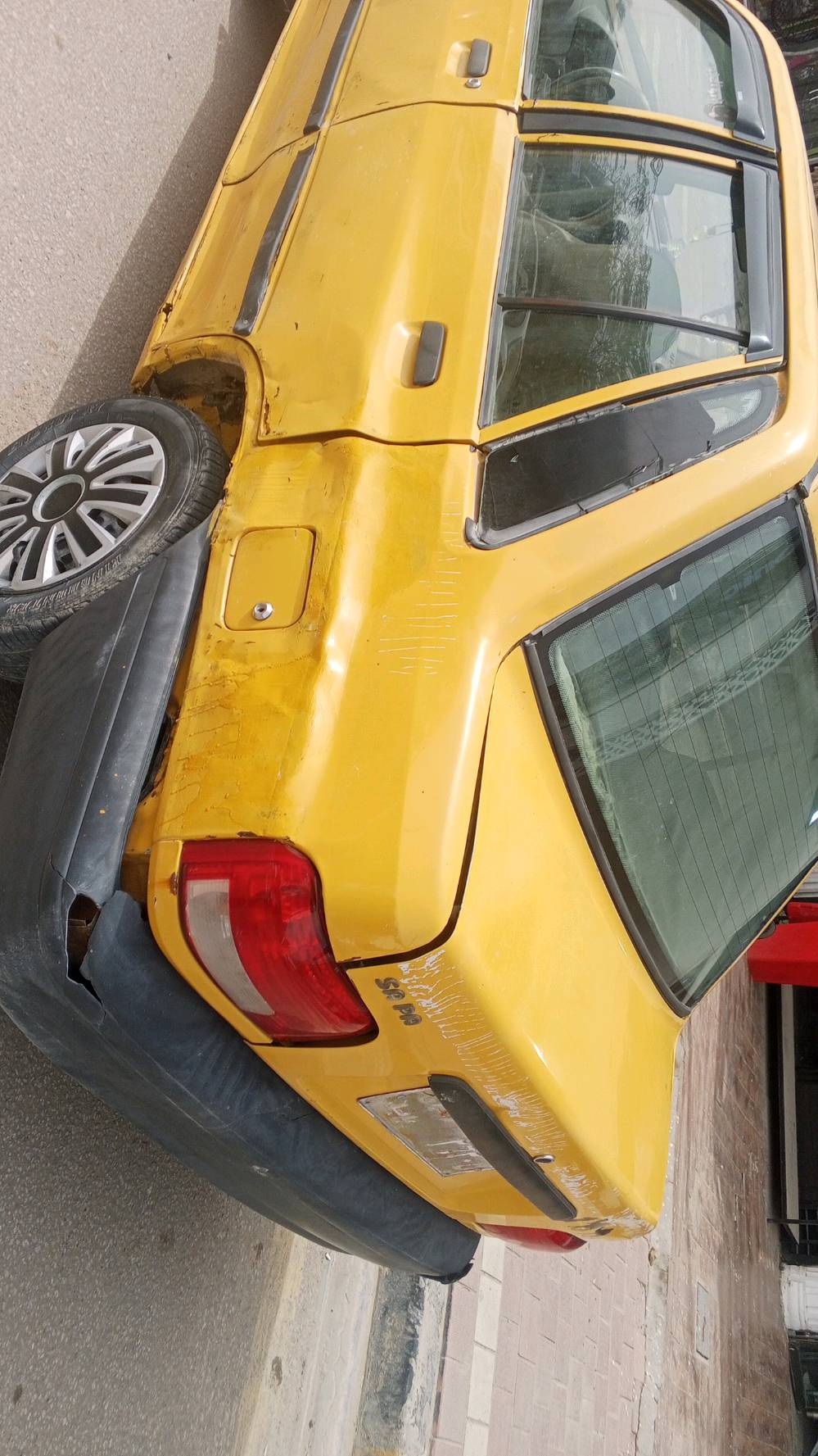 سايبه موديل 2012 بدون راعي سنويه كارتون تبريد شغال حداديه خير من الله سياره كامله محرك ياباني 