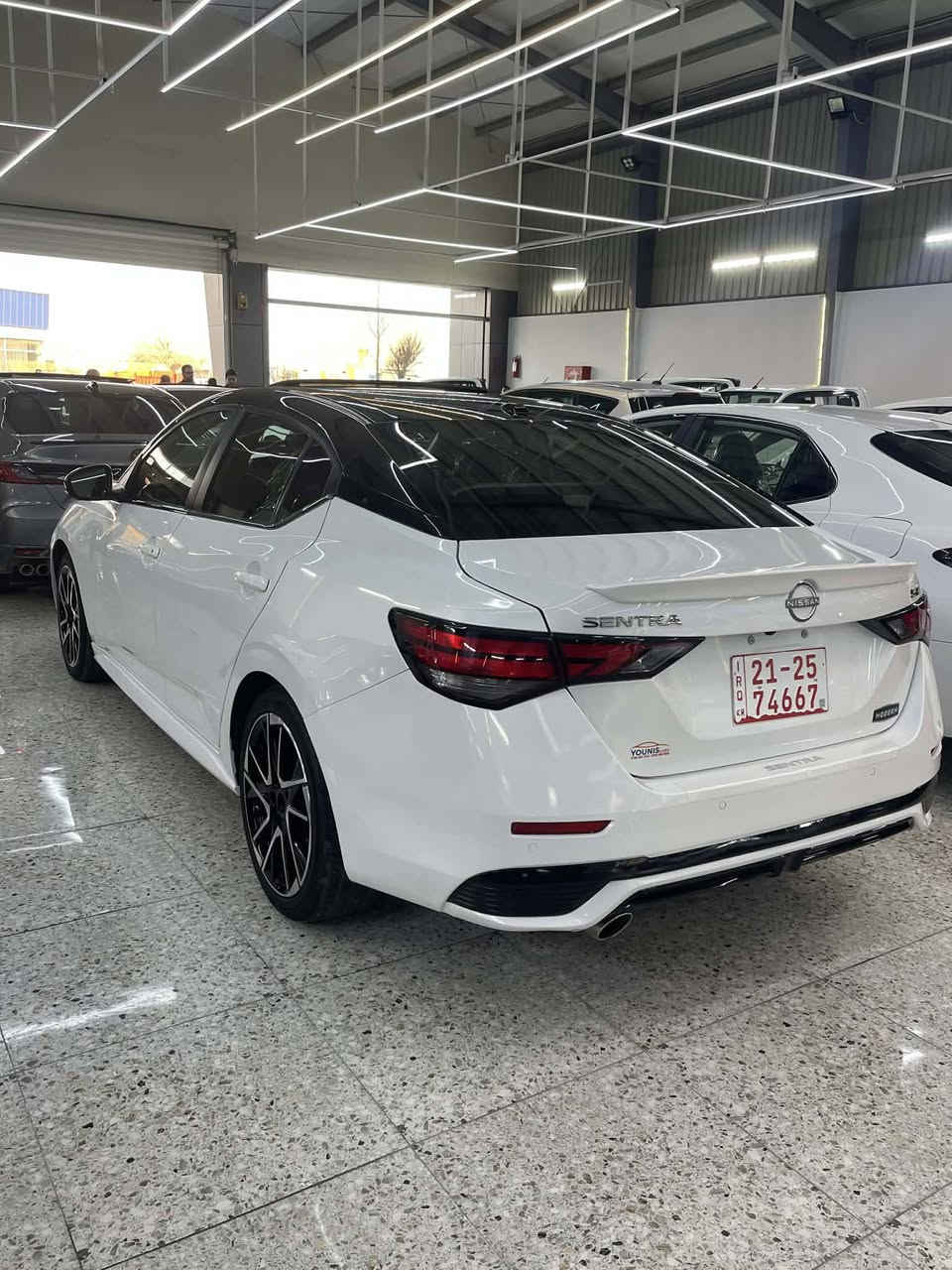 نیسان سێنترا:ئێس ئاڕ بیلاد سەقف ڕەش شانە ڕەش سڵاید بەسمە پێنج کامێرا،سەماحە جیپی ئێڵە ئێس ئاڕی میدنایت کوشن جڵد کوشن هیتەر سوکان هیتەر قەپات مواسەفات ،بەس بۆنیتی سبووغە بەبێ ناو گرتن بێ ئەرباک ،مۆدیل 2024،       6000 ڕۆیشتووە، سعری 155و مەجال ،  ڕەقەم ***********
