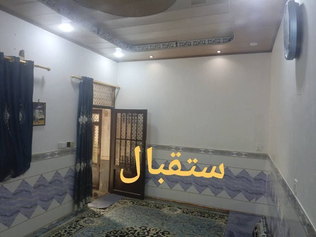 دار البيع م 120متر
خلف مجمع جوهرت العرب مال ميسان 
قرب متنزه جنات الكوفه طريق الزوار 
غرفة وصاله واستقبال السعر 20 للاستفسار للاتصال ***********
