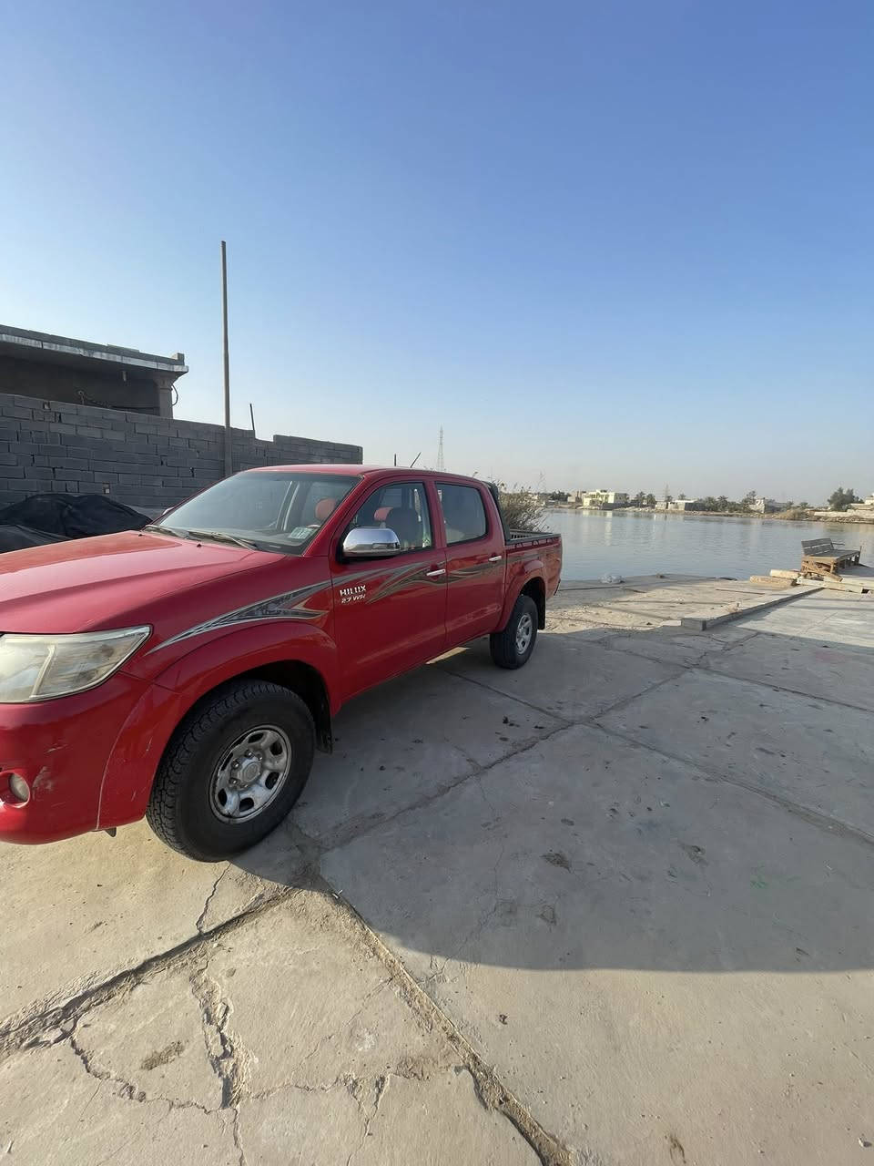 السلام عليكم  بيكم 2014دفع رباعي تماتيك بانزين رقم بغداد بسمي تحويل مباشر رقم انكليزي مكلف بنشر *********** مكان السياره البصره
