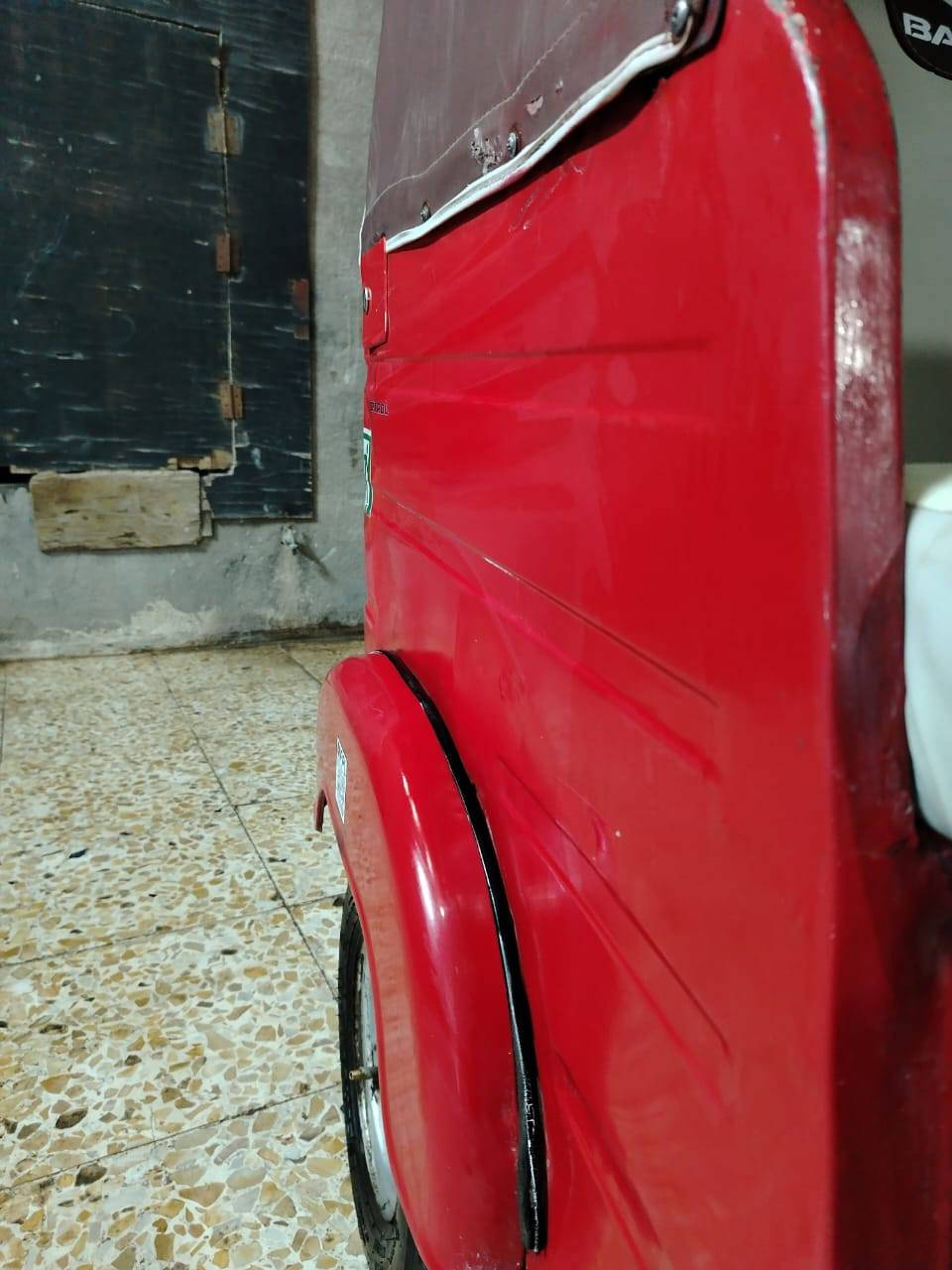 سلام عليكم  تكتك 18 شهر 10 رقم وسنويه مكينه مكفوله من التنقيص والتبخير كهربائيات شغاله السعر 4800 وبيها مجال مكاني بغداد مدينه الصدر رقمي ***********
