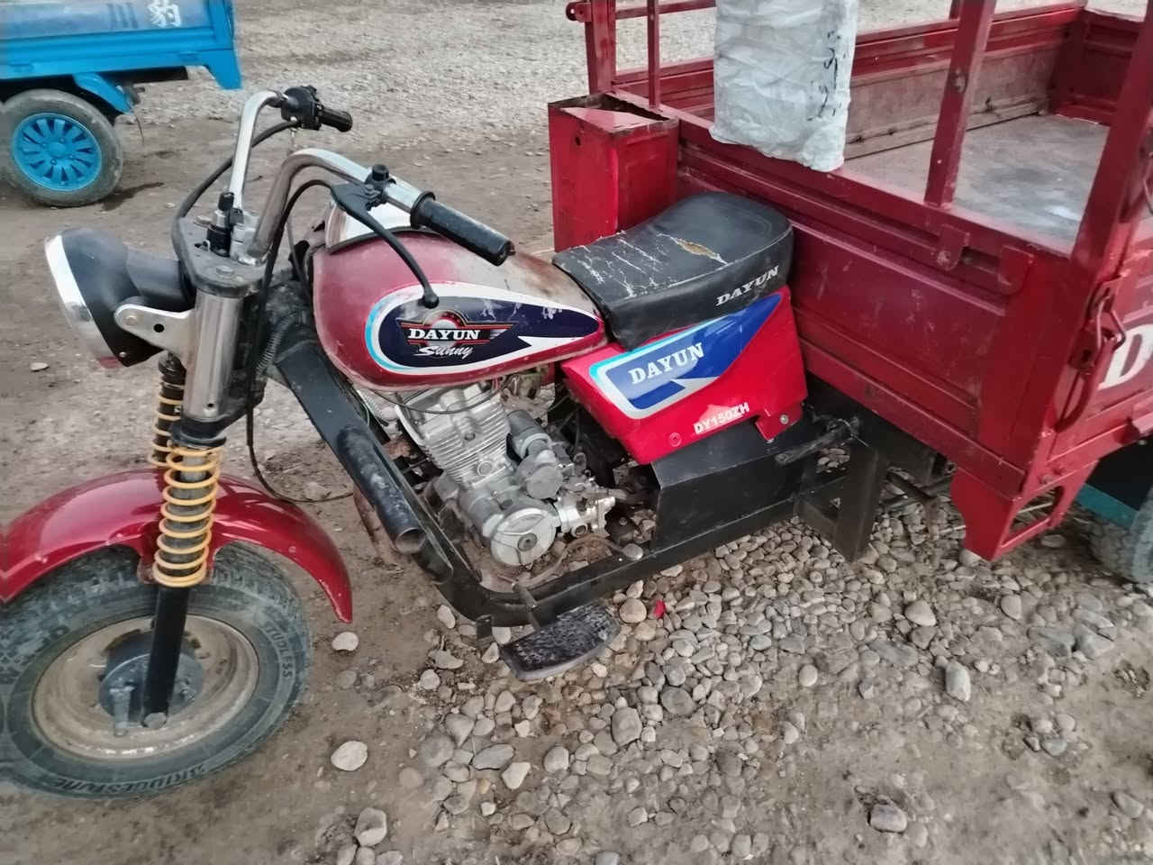 ستوته دايوان  للبيع موديل 18 أوراق جاهزه محرك كهربائيات تايرات سلف هندر السعر 950 واسط العزيزيه
***********
***********
