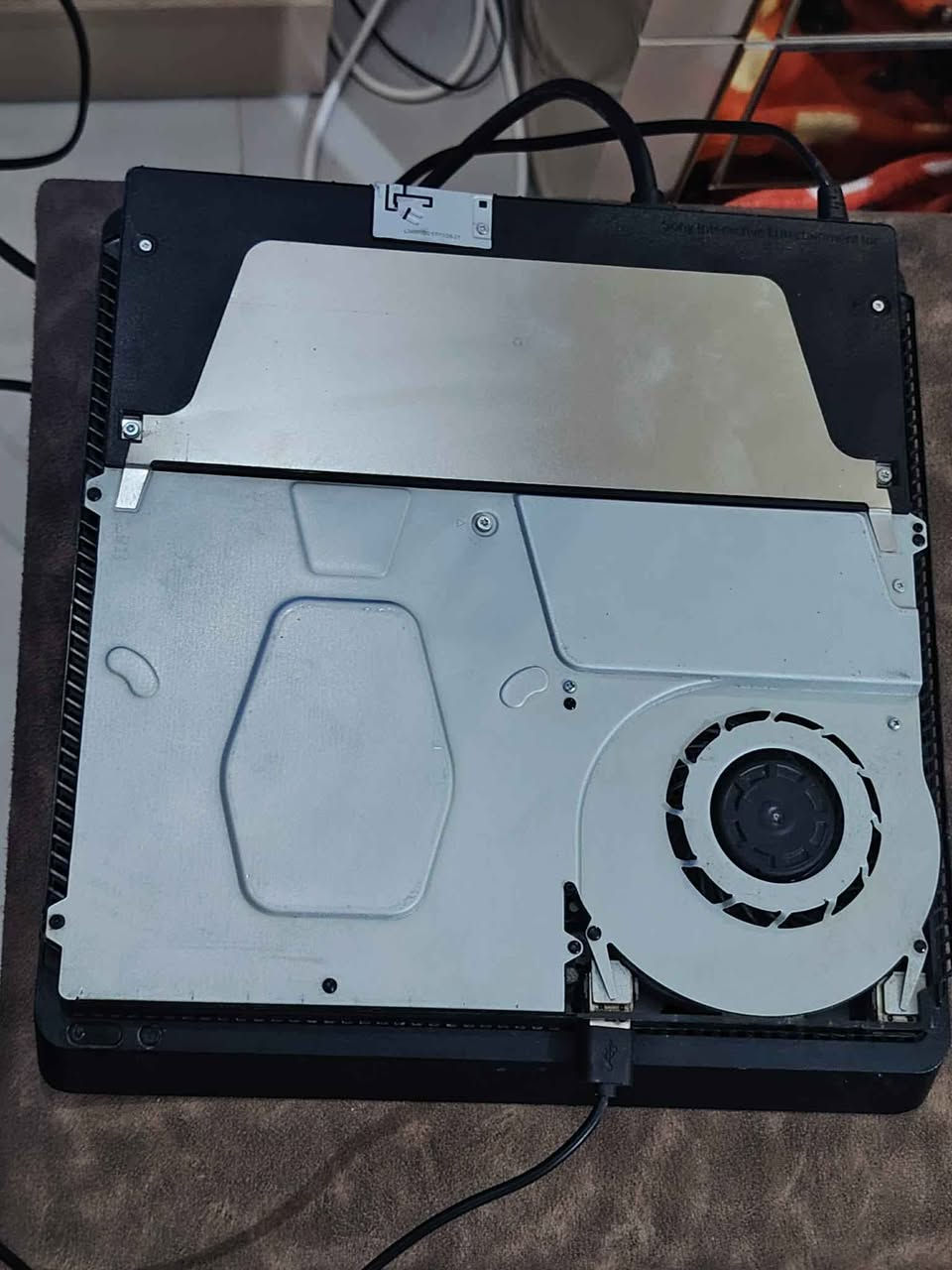 بلي ستيشن فور مهكر تحديث 12.5 نظام التهكير قرص CD نظافة 100% 
يوجد خدمة توصيل لكافة المحافظات السماوا, المثنى


**إذا كنت صاحب هذا الإعلان وتريد حذفه لأي سبب، رجاءا أرسل رسالة إلى الدعم الفني**