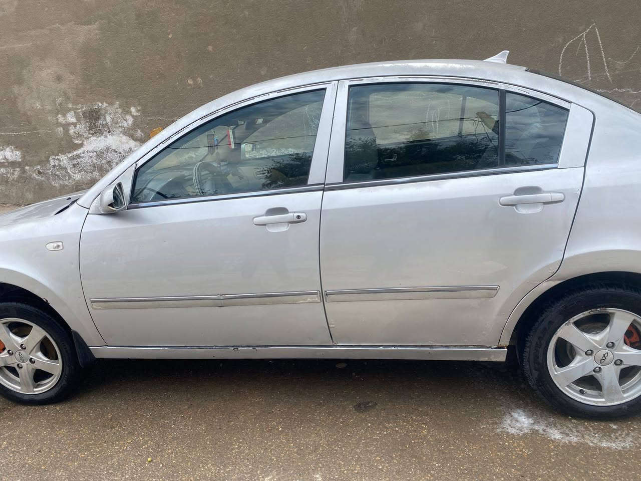 السلام عليكم
شيري أي فاق موديل ١٢ سياره جاهزه محرك كورلا سياره بلاديه مكينه حلوه كير اتماتيك رقم دولي بسمي رقم ذي قار  سنويا جديده مصيره من الغرامات كهرباياته كله شغال تبريد شغال     ملاحظة تحويل مباشر تخم تاير باتري جديد     عنوان السياره واسط  سعر ٣٦        ***********
