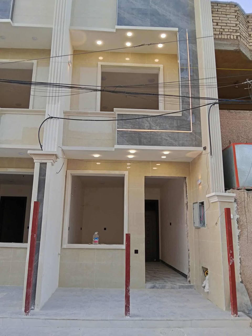 من رخصة الادمن المحترم 
🛑مبادره  المصرف العقاري لشراء دار(100 مليون) بدون فوائد
توجد ونعمل بالموافقات الخاصة ( الأستثناء) على مبادرة المصرف العقاري 

التواصل خاص او الاتصال على رقم الهاتف : *********** 
وتوجد مشتملات للبيع في منطقة الحسينية الجريخي 

(بدون مقدمة والاتعاب بعد استلام القرض )

الشروط :
1.عقار طابو صرف لا يقل عن 100 متر 
2.ان يكون السند مستقل او مناصفه لشخصين 
3.بدون فائده .فقط عموله 5٪ لمره واحده 
4.المقترض يكفل نفسه اذا كان راتبه يغطي مبلغ القرض اذا كان موظف او عسكري او شرطي
