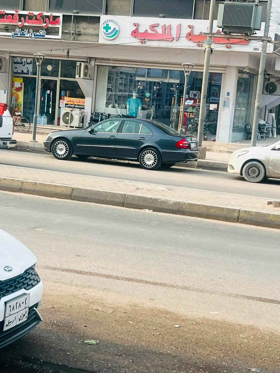 E350
2008

3قطع صبغ 

***********
البصره 

السعر 116

مراوس 👍
