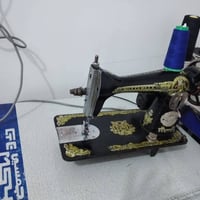 مكينة خياطة • فراشة • قديمة أصلية