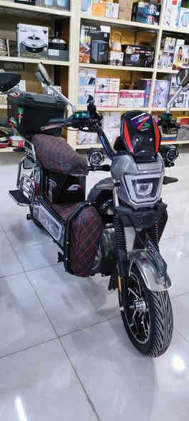 يتوفر لدى شركة اقبال الخير للتجاره العامة المحدوده فرع حديثة

1- ماطور شحن شبح مدرع 
مبلغ القسط 90،000
2- ماطور شحن كبير صندوق  09 MR
مبلغ القسط 85,000
3- ماطور شحن هارلي حديد
مبلغ القسط 85،000

الاستقطاع الالكتروني على برنامج اقساطي 

للتواصل والاستفسار خاص 
او على الارقام واتساب 
***********
***********
