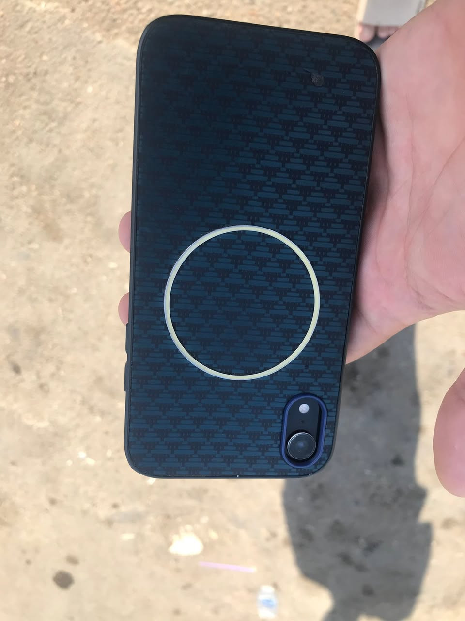 سلام عليكم 
 ايفون Xr للبيع 
مبدل فقط بطاريه اصليه شرط بدون صرف شحن
وضهر بي فطور بسيطات 
ذاكره ٦٤ 
كله شغال اتصال نت صوت كامرات فيس ايدي 
سعر٢٠٠ بي مجال بسيط مكاني بغداد


**إذا كنت صاحب هذا الإعلان وتريد حذفه لأي سبب، رجاءا أرسل رسالة إلى الدعم الفني**