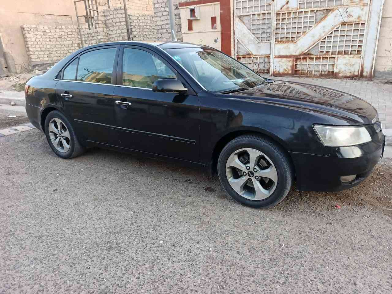 للبيع سوناتا موديل 2006 رقم بغداد محرك 6 سلندر 3300 السياره بيهاا رواجز وخيط تبخير صدر جديد اشتغلته  تبريد شغال ثلج شاشه مسجل كهربائيات كلها شغاله صبغ بيها ٣ قطع واضح بلسونار 
للاستفسار اكثر 
***********
