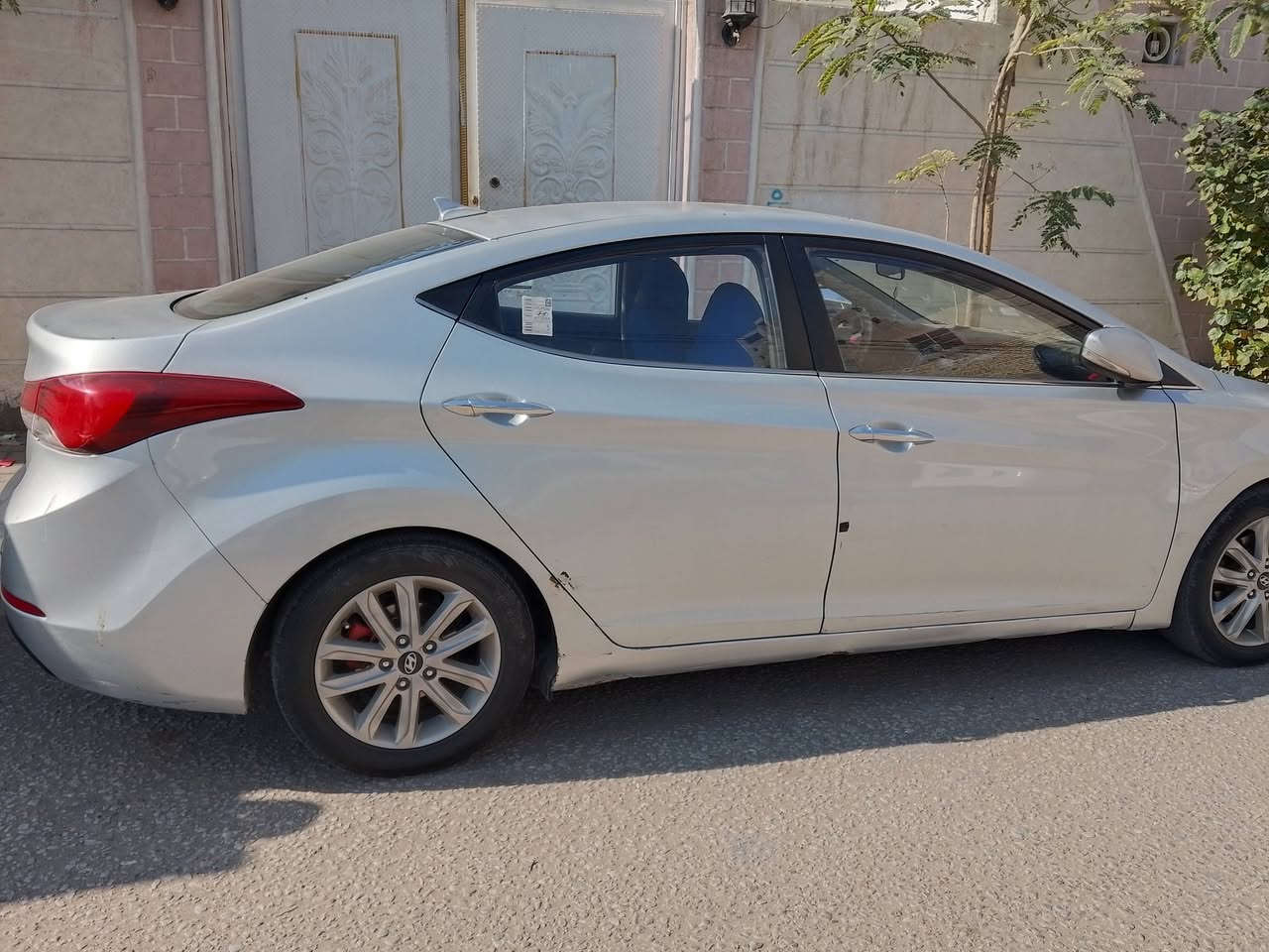 النترا افانتي مديل 2015
رقم اربيل وكاله امداور تريد بكيفك

مكفوله لاصبغ ولا تبديل 

محرك 1600 جديد كير جديد 

كشن جلد 

فول عده البصمه والفتحه

السعر 112 وبيها مجال بسيط

مكان كربلاء غير متواجد ع الفيس 

***********
