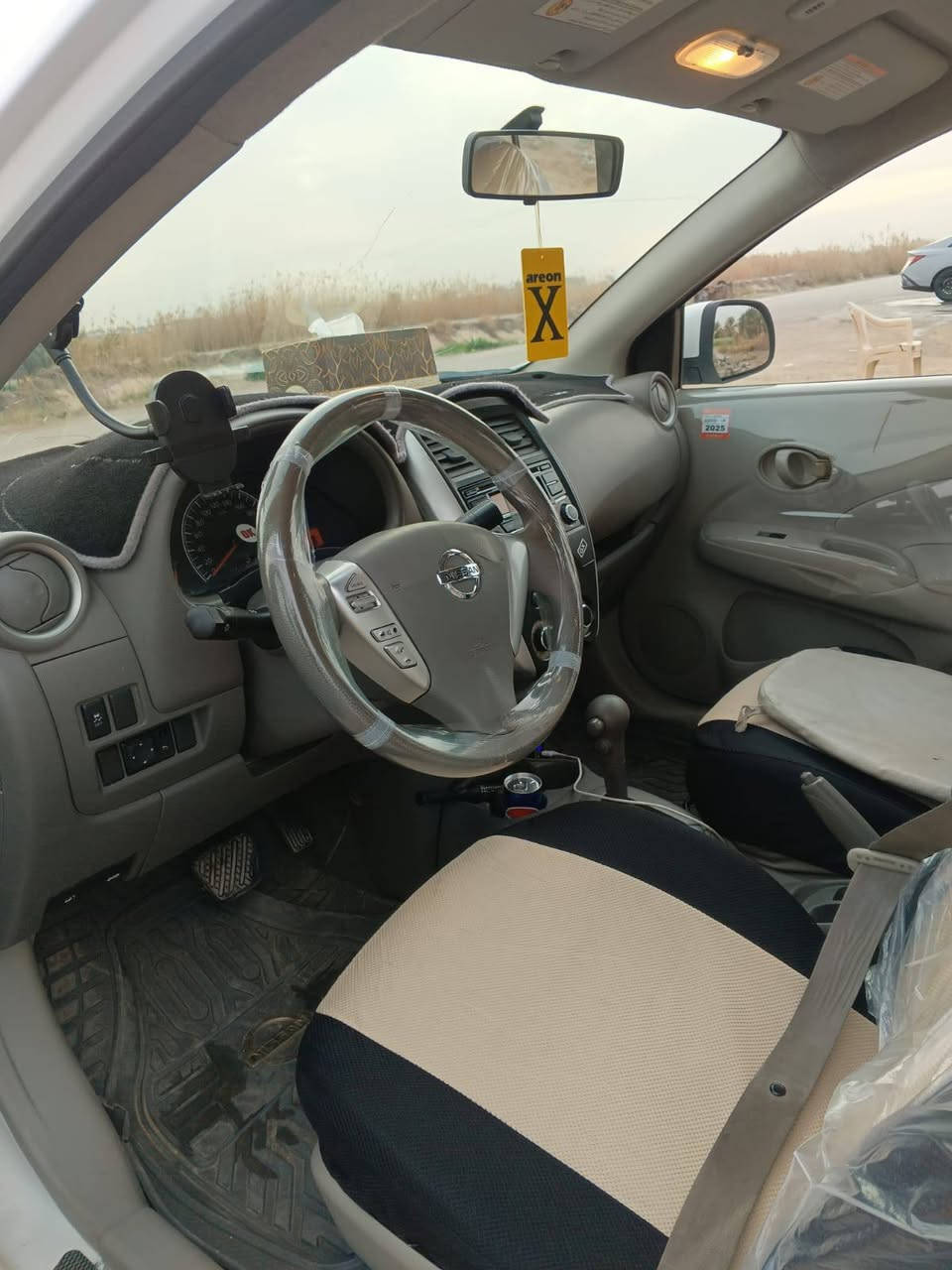 سلام عليكم نيسان سني الهندي البيع موديل ٢٠٢١ مكفول كفاله عامه ماشيه السياره 50الف مكاني بغداد الثير*********** الكورك *********** رقم السياره اربيل السعر 108 وبيه مجال
