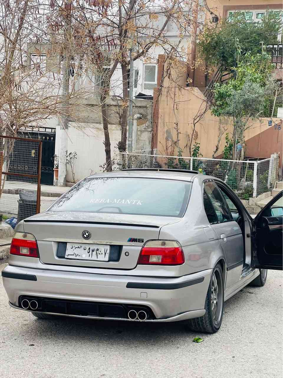 بيئم سةقةر ١٩٩٨/٥٢٨گيرو مةكينةي زور بةقوةتة ✈️بةشةرتة سلايت سوكان ڤوليوم كوشين هيتةر شاشة ئايپات كؤشن جلدة تةربريت غازي نةقسة ويل غةزالي چوار تاية تازة بةستراوة سةيارةكة كامل m ة لايت بةرمةجة رةنگي بة موبايل دةگوري سةيارةكة ئارم پلاستيكي هةوليرة هةردوو رةقةميشي ئةسلية بيلادة بةشةرت سحريشي ٦٥محامةلة لةهةوليرم 
موشتةري تيل بكة *********** أربيل, العراق
