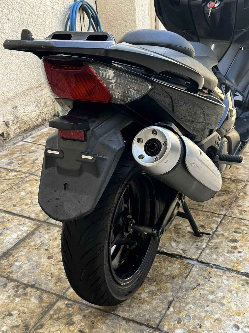 سلام عليكم تيماكس 2011 للبيع 
مكينه كفاله عامه عل ضمان 
ماشيه 24 الف حقيقي 
ترايك وين ميعجبك مكاني بغداد 
رقمي ***********
