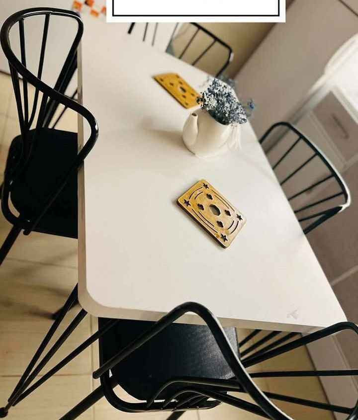 ميز طعام ٤كراسي  طول ١١٠ العرض ٨٠  
#السعر 125 مع التوصيل بلاد رز, ديالى


**إذا كنت صاحب هذا الإعلان وتريد حذفه لأي سبب، رجاءا أرسل رسالة إلى الدعم الفني**