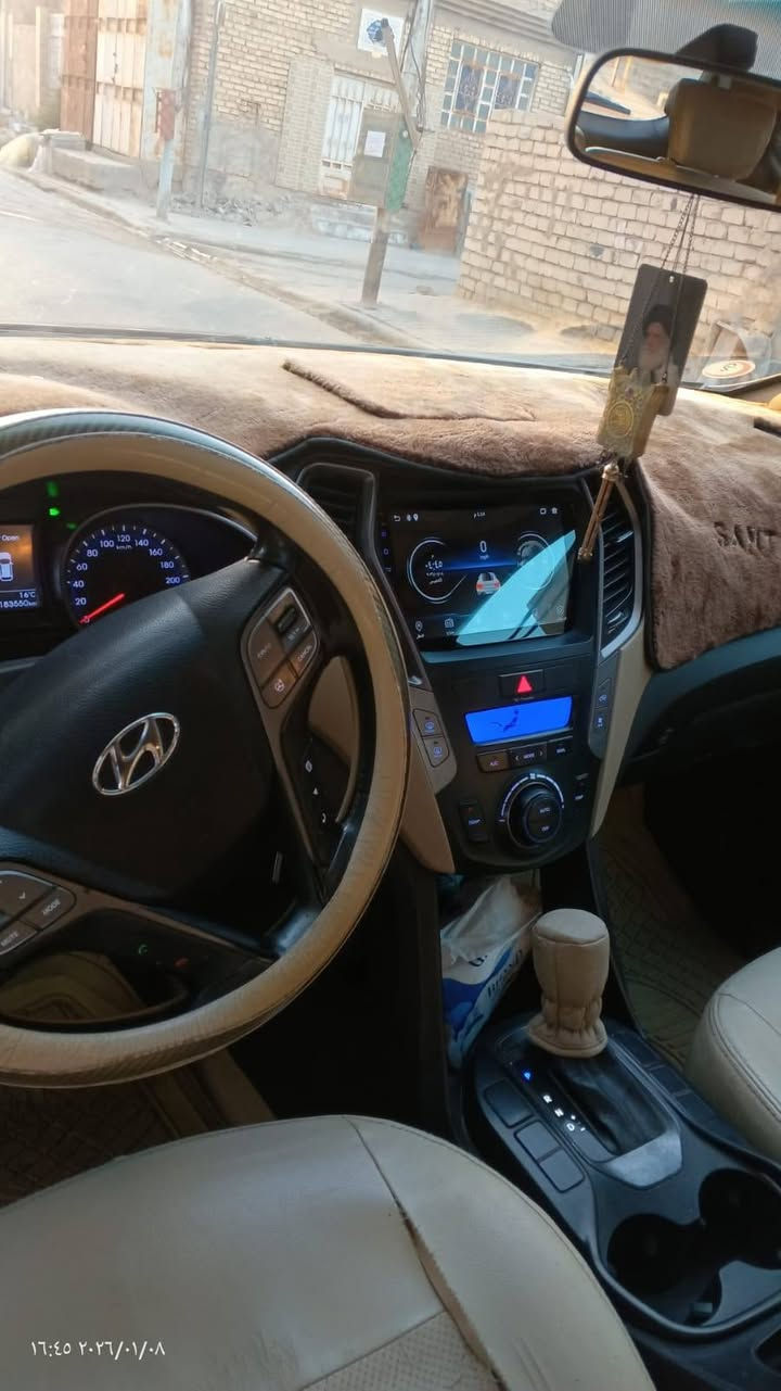 السلام عليكم
بيع فقط بدون مراوس

للبيع : سنتافي كراند خليجي

الموديل : ٢٠١٤

الممشى : ١٨٣ الف

المكينة : ٦ سلندر دوش

الرقم : اربيل انكليزي تحويل او وكاله 

المواصفات

. كفاله عامة من التبديل والصبغ والحادث

. لون قهوائي يخبل

. ٧ راكب

. ٣ قطع تبريد

.  بردات خلفية بلادية

. شاشة جبيره

. كامره خلفية

. تحكم استيرن

. مكينة كفاله

. كير كفاله

. حداديه خلفي وامامي جديده

. تخم تاير جديد

. السياره جديده وجاهزه ومرتبه وماعايزه كلشي

. المكان - بابل -  المدحتية

. سعر ١٤٦ وبيها مجال

الاتصال - او واتساب

*********** _*********** 🇮🇶
