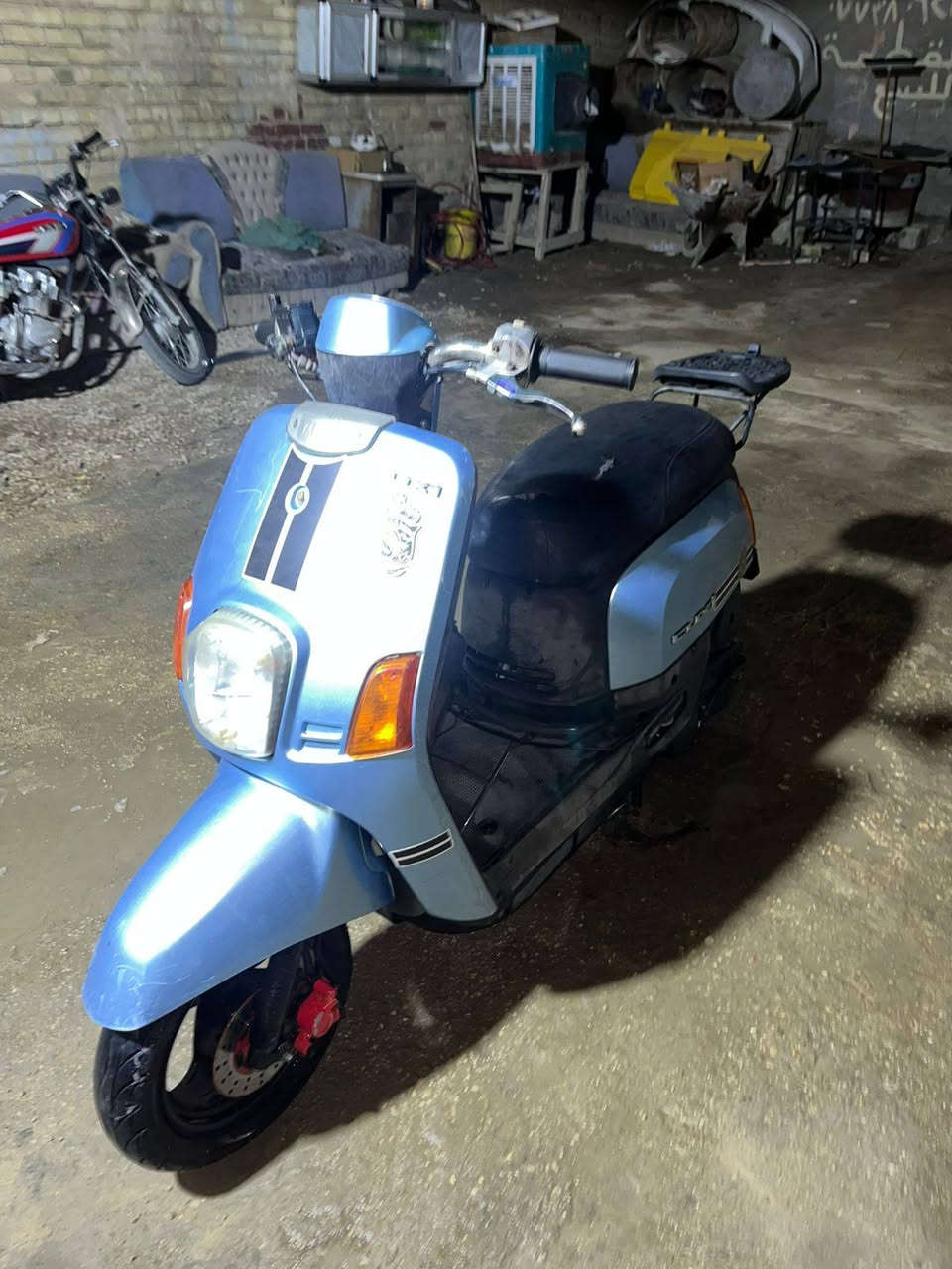 سلام عليكم دراجه بوليس للبيع دراجه نضيفه صارلها ٣اشهر من طالعه من المعرض كهربائيات شغله مكاني كربلاء سعر 800وبيها مجال رقم ***********
