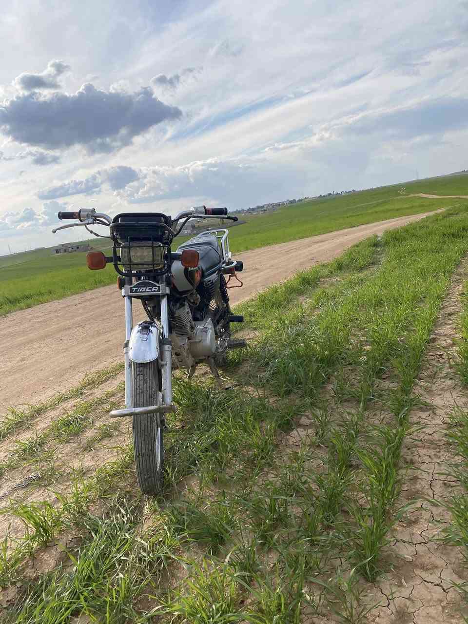 سلام عليك خوان ماطور البيع كايكر مكينه كبس نشاط فول كهربايات كله شقل مابي نقص ماتصرف علي ربع السعر 400و بي مجال بصيط


**إذا كنت صاحب هذا الإعلان وتريد حذفه لأي سبب، رجاءا أرسل رسالة إلى الدعم الفني**