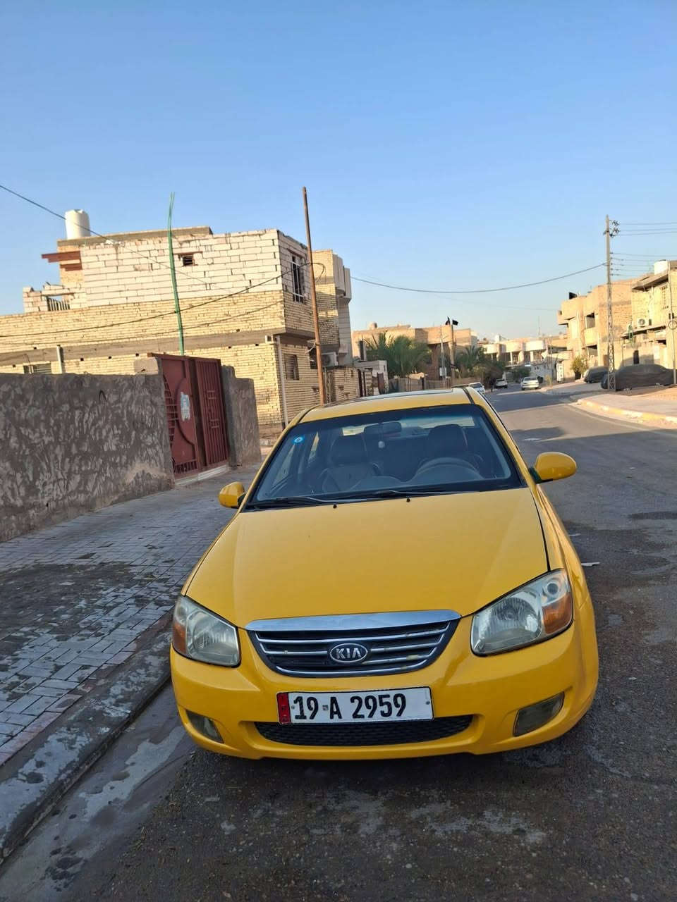 سلام عليكم 
كيا سبكترا 2009 وارد امريكي
سيارة جاهزة كير ومكينه جدد حداديه تخم تاير 
مصفرة هيئه وغرامات تحويل مباشر هزة جديده
سعر 70 مكان سيارة كربلاء للاتصال @ ***********
