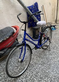 للبيع بايسكل بناتي حجم 26 مال باله نضيف مختم كامل ختم واحد موديل 2016 ...