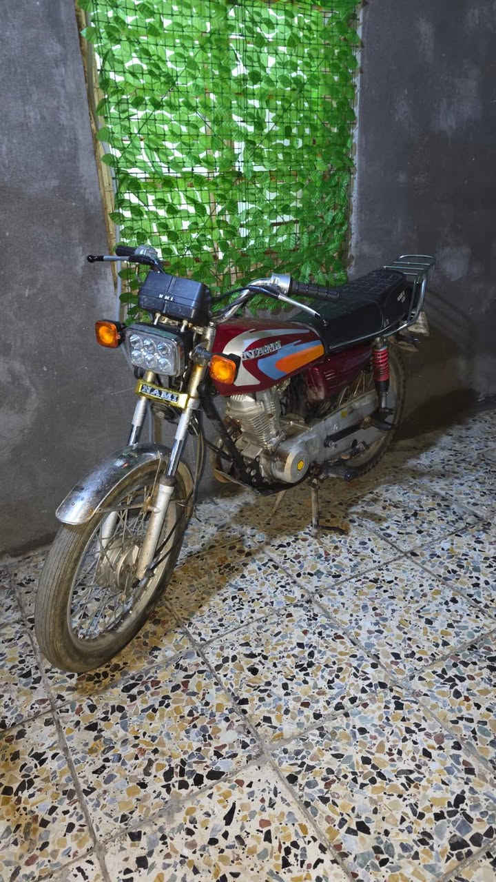 دراجه يراني نايمه لبيع 1700
دراجه رقم موديل 23


**إذا كنت صاحب هذا الإعلان وتريد حذفه لأي سبب، رجاءا أرسل رسالة إلى الدعم الفني**