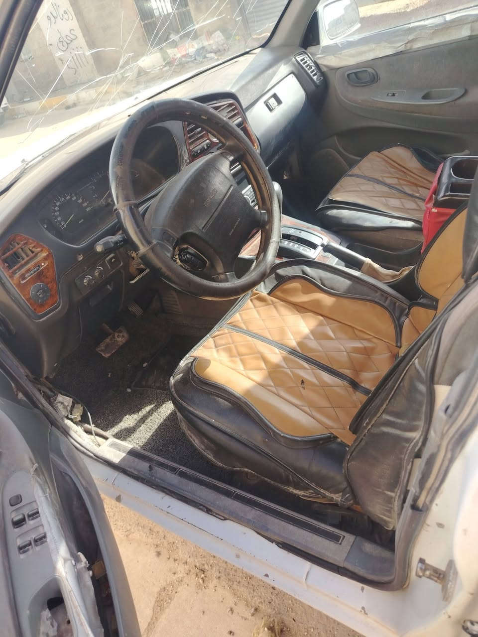 موديل ٩٦رقم نبار نكليزي كير محرك شاصي مكفول سعر٢٢ وبيه مجال مكان ال نبار عامريت الفلوجه ***********
