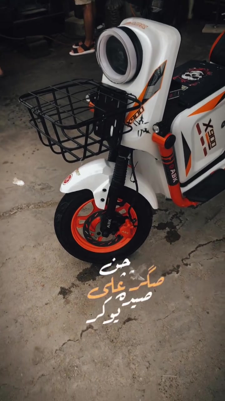 ‏باسكين شحن ‏للبيع موديل 2026 ‏ ‏كس 900 نظيف ال باسكل ‏الليتات شوية مكسورة وأنا اصلح لك ياه ‏للبيع ‏راسلني ‏وتساب   ***********  ‏600 وبي ‏مجال لما يشتري ‏لا يتعبني ‏ ‏بدون إحراج ‏قد دامكم نضيف  البسكل￼￼￼￼￼￼￼￼￼￼
