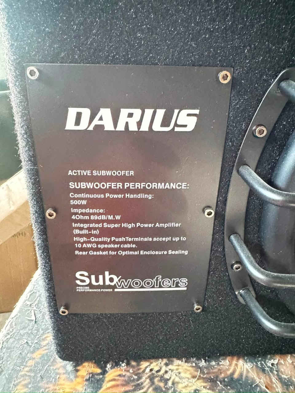 دمام مضخم صوت من ماركة Darius.

يوفر طاقة مستمرة تصل إلى 500 واط.

جديد لك مامستخدم ماركه معروفه 

وسعره معروف حط سعر بالي يرضى الله لتكسر بالقطعه


**إذا كنت صاحب هذا الإعلان وتريد حذفه لأي سبب، رجاءا أرسل رسالة إلى الدعم الفني**