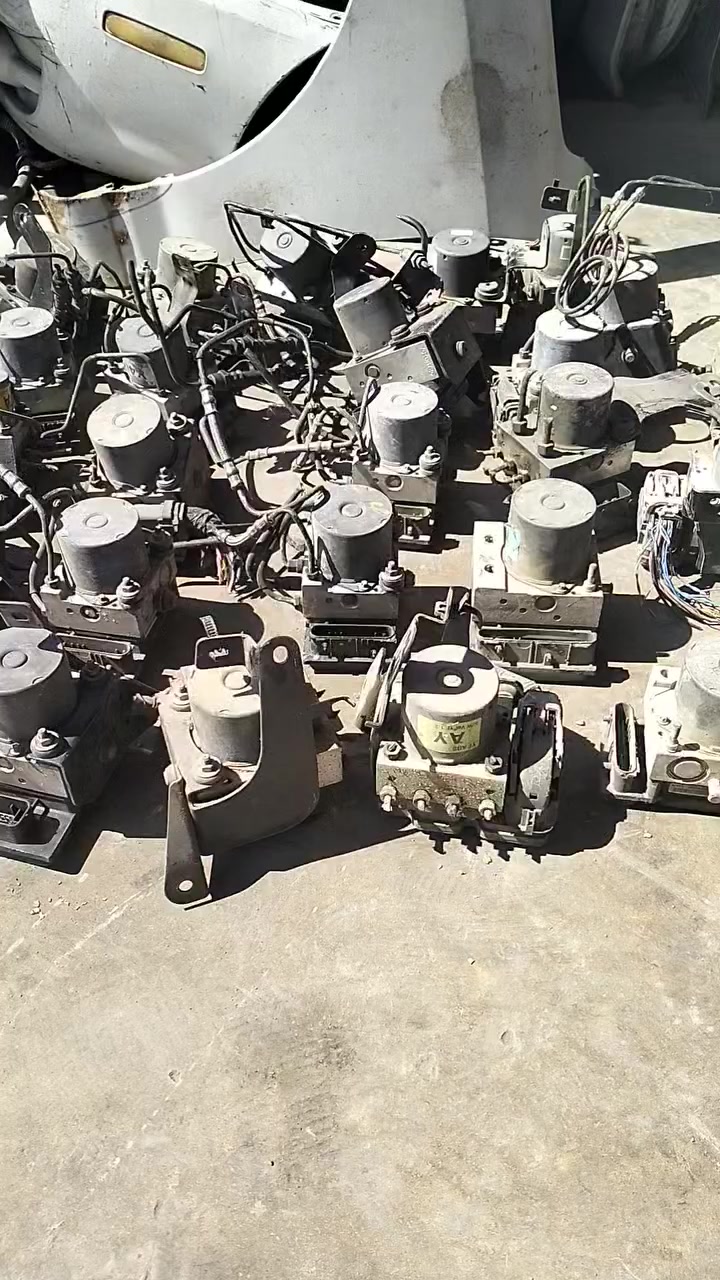 اي بيس جميع السيارات الكوريه سوناتا افانتي سي وان النترا مضلع 
العنوان ديالى بعقوبة الصناعه الثانيه قرب جسر الرازي 
للاستفسار الاتصال على الارقام 
***********
***********
