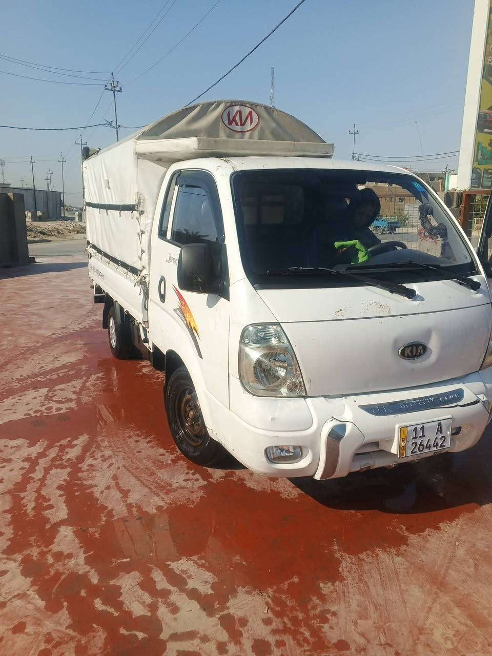 سلام عليكم كيا للبيع سيارة خير من الله مكينه وكيروشاصي مكفول رقم بقداد سياره بسمي المكان بقداد مدينة الصدر ***********

