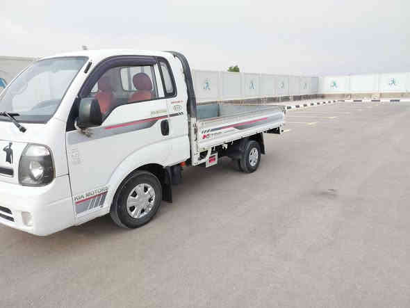 سلام عليكم كيه مديل 2015 مكفوله كفاله عامه بيه قليل  تكحيلات ولباقي مكفول رقم راسط رقم دولي ***********
