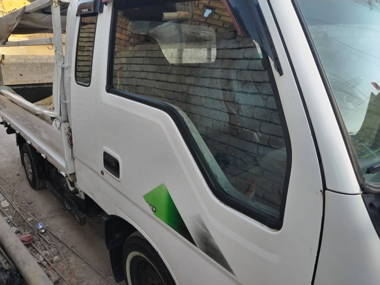 ابيع شلع ويه الغراض
كيا فنتيره موديل ٩٧ بسمي رقم انكليزي شاصي مدكوك اشعار محرك كير اكسل كلج كفاله

تخم تاير نص عمر غرفه نضيفه

اخون سياره مال اسماك كامله من كلشي كبل تحمل وتشتغل روبنات اثنين بانزين ماطور غطاس كهرباء حوض تفصال عله نص البدي ميزان عدد اثنين الكتروني جاهزه كبل للشارع وشغله حلوه وخير من الله ولميعرف اعلمه عليه وبخدمته مكاني الشعب حي البساتين ***********
