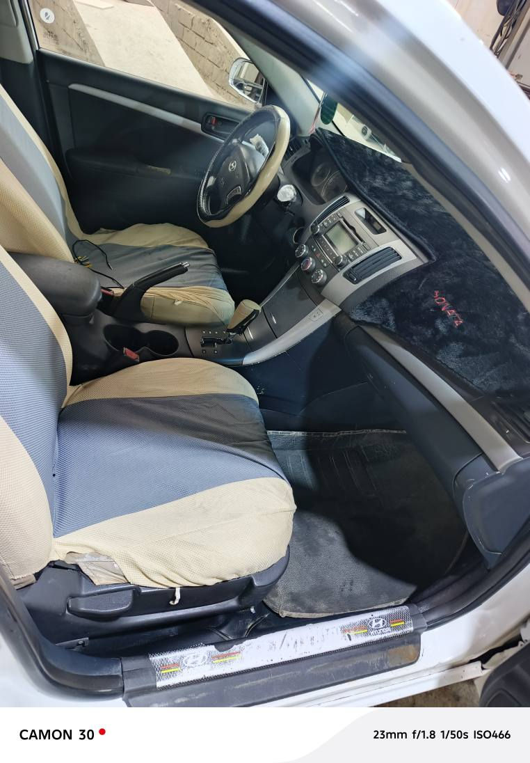 سوناته 2009 خليجي سيارة حلوه حادثها موضح بل سونار  بيع و مراوس حسب القناعه قصط يرهم الرمادي  الحوز 
*********** الرمادي, الأنبار
