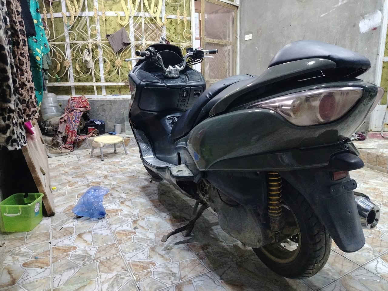 سلام عليكم 
فورزه 08 للبيع
 الدراجه بصمع مو سويج صبغ
جديد. محرك مفتوح تجفيت درجه اوله
 باتري جديد تايرات جديده.
دوشمه درجه اوله اشاير شغاله نكره سلف محرك اخرس
قايش جديد بنز كلج جديد 
مكاني ديوانيه السعر ٦٥٠
مكاني ديوانيه
الهاتف ***********
