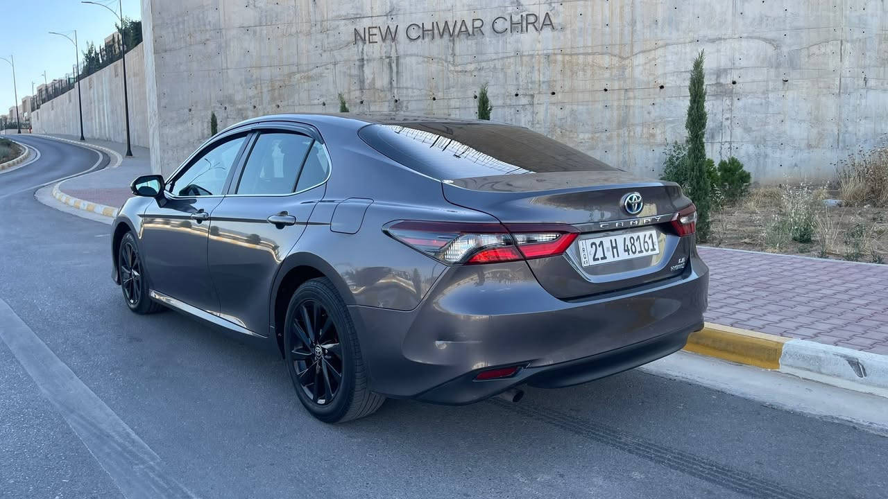 سلام عليكم
Toyota camry hyrbid LE
كامري 2023
سعر فقط ١٧٣ ورقه 
مواصفات LE 

محرك 2500 هايبرد 
بصمة 
كشن كهرباء و هيتر

شاشه كبيره 

كامره دواره 

ثلاث انظمة قياده 

رادار امامي 

قياده ذاتيه 

تنبيه الخروج من مسار الطريق

تحكمات ستيرن 

تبريد لمس شاشه 

قطعتين صبخ بدون ايرباك كل بيلادي 

‎العنوان سليماني اتصال ☎️ ***********

