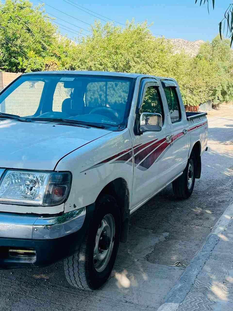 نیسان پیکاب 2001 بۆ فرۆشتن 

گێڕ و ئەکسل و مەکینە و پاوەر و تەبرید بەشەرتە
شانسی و بڕاوە بەشەرتە 
کەمێک بۆیاخی هەیە لەسەرساغی
سەنەوی تا ٢٠٢٩ تازەیە 
بەناوی خۆمانەوە ڕاستەوخۆ بیکە بەناوی خۆتەوە
 بێ مەسرەفە ماڵی دۆستە 
سەیارەیەکی جایز و جوانە

سعری 72$ مەجال

***********
