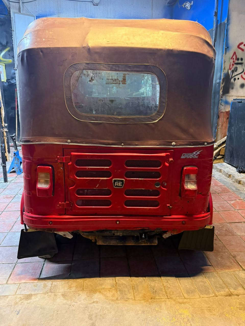 للبيع موديل 17 رقم اوسنوية انكليزي معمرة تعمير كامل تكتك حلوة اوجاهزة كبل للشارع السعر3 او 850 العنوان بغداد جسر ديالى القديم ***********
